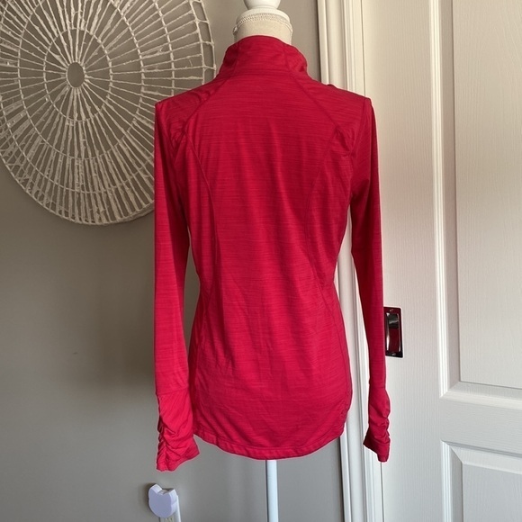 Kirkland - Mock Neck 1/4 Zip Track Jacket in Classic Red - Picture 3 of 8